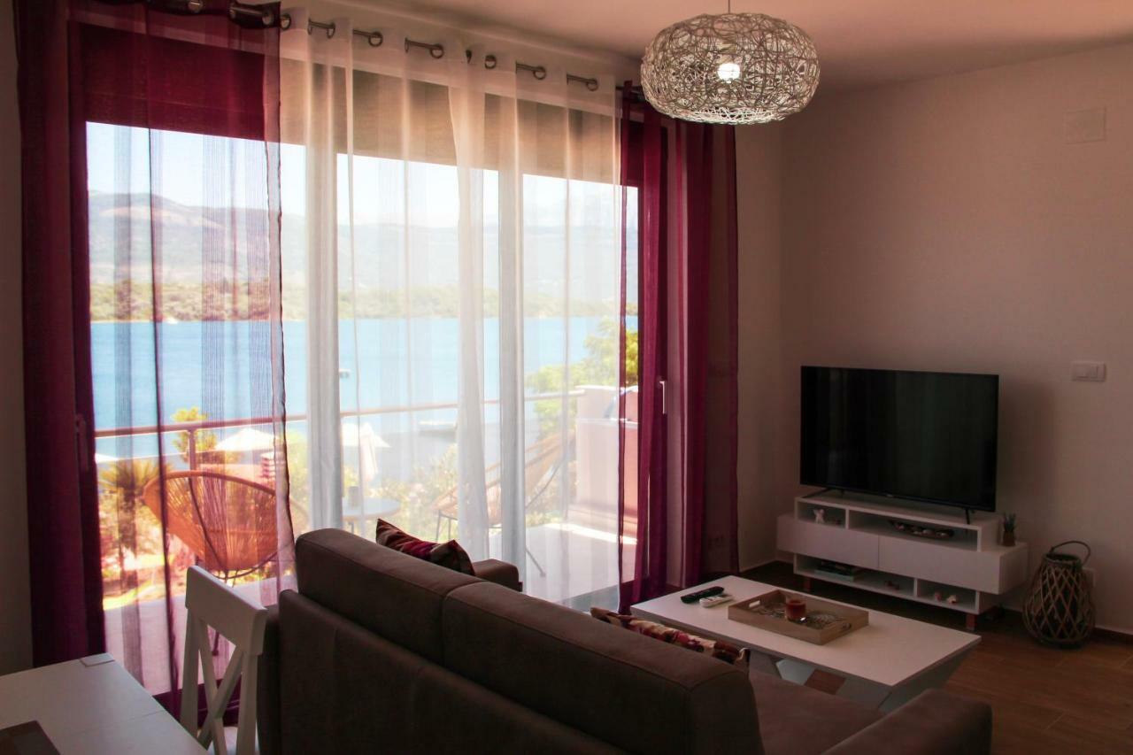Apartments Tramonto Tivat Exteriör bild